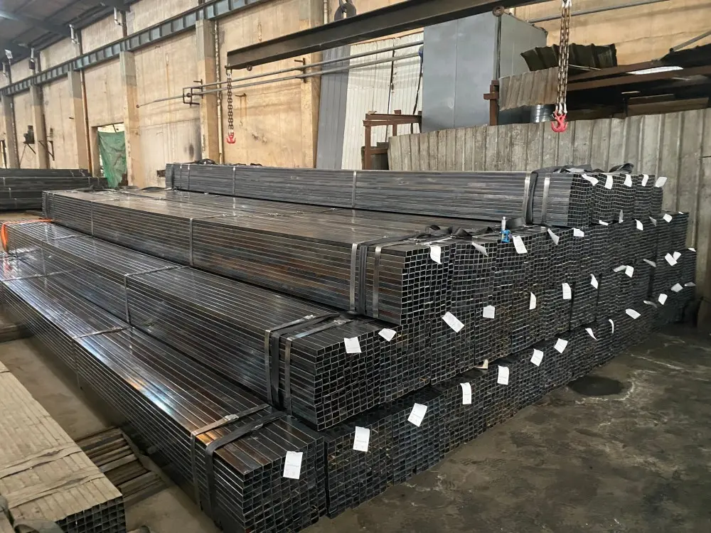 Best quality black hollow section Q195 steel square tube