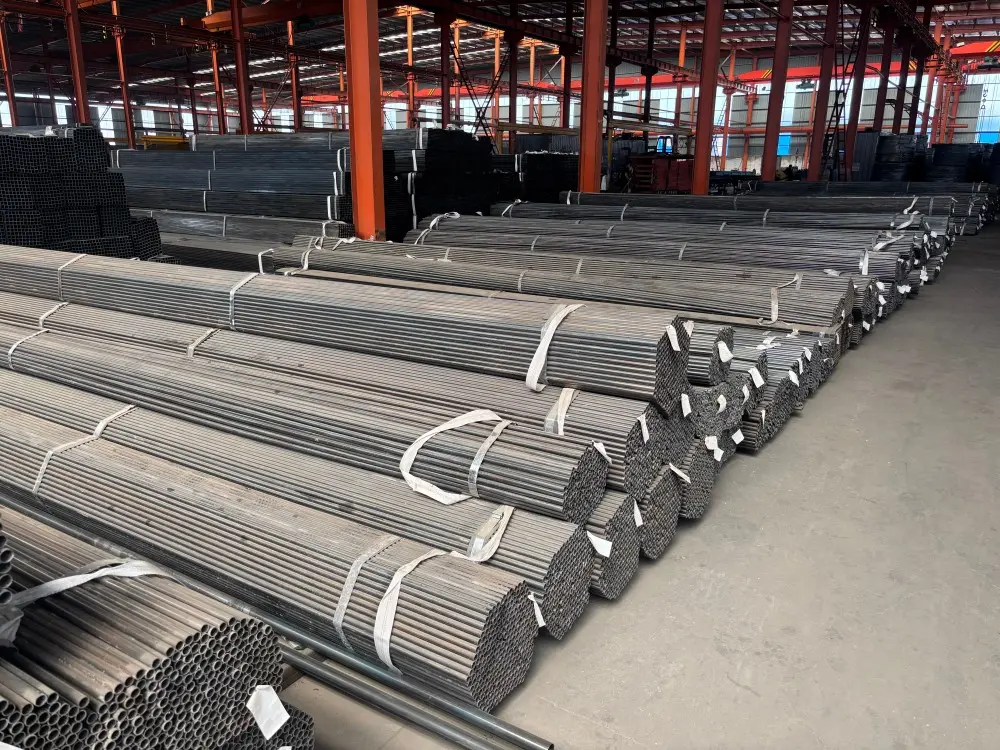 BLACK ROUND PIPE (16).jpg